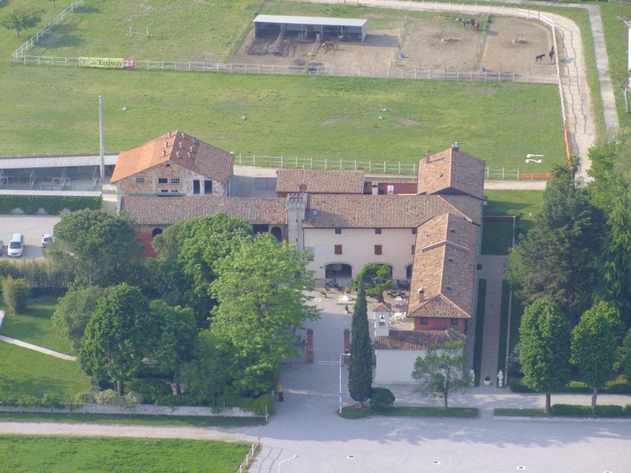 Agriturismo Al Casale Codroipo Luaran gambar